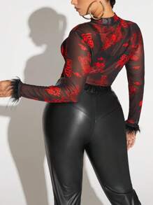 SHEIN SXY 加中國龍印花毛絨袖口短款網眼上衣（無胸罩） - 紅色 - 查看 2