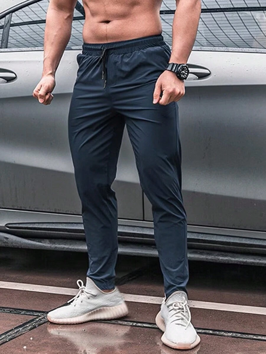 Manfinity Sport Corelite 男友风男士抽绳腰斜口袋运动裤 - 深灰色 - 查看 1