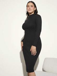 SHEIN BASICS Vestido De Cena Casual De Cuerpo Sólido Con Cuello Falso Para Mujer De Talla Grande - Negro - Ver 3