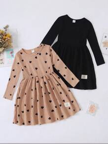 SHEIN Young Girl 2pcs Heart Print Patch Detail Dress - Multicolor - View 1