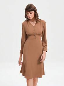 SHEIN BIZwear 素色前紐扣洋裝 - 棕色 - 查看 4