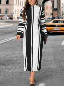 SHEIN Unity 大碼條紋圖案下擺開叉毛衣洋裝 - 黑與白 - 查看 5