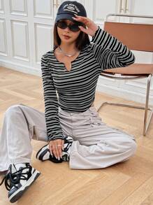 SHEIN EZwear Striped Notched Neckline Lettuce Trim Crop Tee - Black - View 3