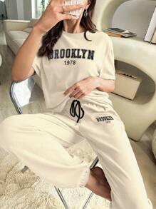 杏色