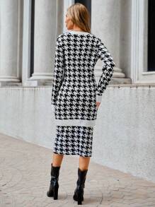 SHEIN Clasi Houndstooth Print Belted Dress & Button Front Coat - Hitam dan Putih - View 2