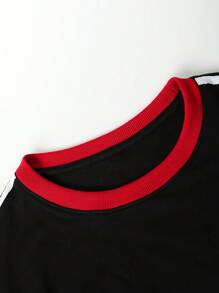 Manfinity EMRG Camiseta Extragrande De Hombres Con Diseño De Eslogan Gráfico Y Ribete De Contraste