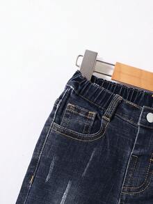 SHEIN Young Boy Ripped Frayed Cat Scratch Jeans - Medium Wash - View 3