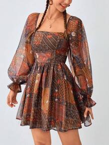 Soleia 色塊拼接圖案方領荷葉袖洋裝 - 彩色 - 查看 1