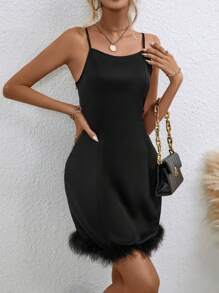 Chiquease 毛茸邊單釦西裝外套&吊帶洋裝 - 黑色 - 查看 3