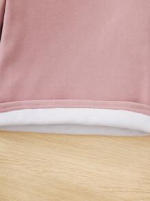 Áo thun giữ nhiệt cổ cao có họa tiết chữ Tween Girl - Hồng - Xem 5