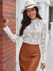 SHEIN Clasi 褶邊小高領蕾絲上衣 - 白色 - 查看 1