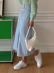 DAZY 紐扣門襟毛邊牛仔半身裙 - 藍色 - 查看 5