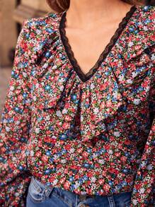 SHEIN Frenchy Blusa con estampado floral ribete con fruncido de manga farol ribete con fruncido - Multicolor - Ver 2