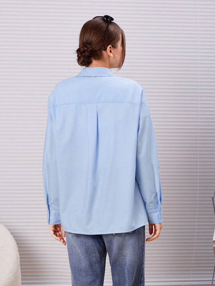 Teen Girl Figure Graphic Drop Shoulder Shirt