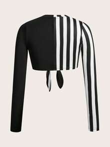 SHEIN ICON 條紋印花前打結短款T恤 - 黑與白 - 查看 2