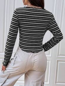 SHEIN EZwear Striped Notched Neckline Lettuce Trim Crop Tee - Black - View 2