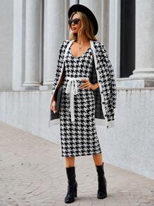 SHEIN Clasi Houndstooth Print Belted Dress & Button Front Coat - Hitam dan Putih - View 1