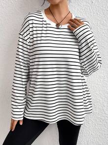 Flirla 大碼條紋印花落肩T恤 - 黑與白 - 查看 5