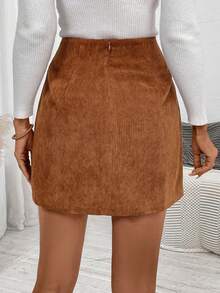 SHEIN LUNE 高腰前紐扣燈芯絨裹身裙 - 棕色 - 查看 2