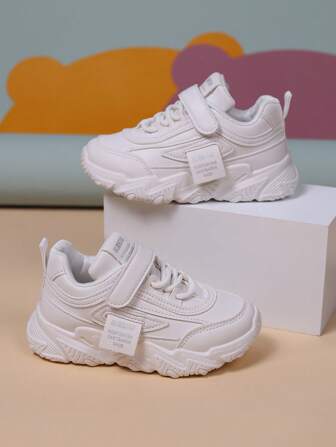 孩子們繫帶裝飾運動鞋,多用途和戶外時尚