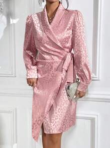 Chiquease 豹紋提花披肩領結側裹緞洋裝