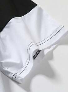 Manfinity Homme 男士字母圖案雙色T恤 - 黑與白 - 查看 3