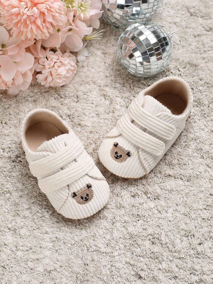 bebe zapatillas