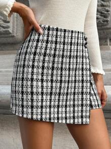 RueChic Women's Elegant High-Waisted Shorts Skirt With Plaid Pattern And Two Buttons - Black and White - View 3