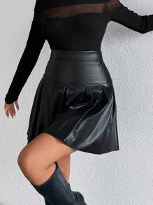 EURMUSE Women's Black High Waist Pleated PU Leather Mini Skirt - Black - View 5