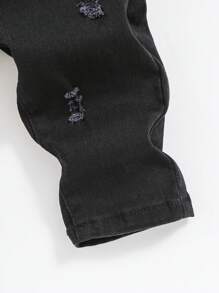 SHEIN 男嬰破洞彈性腰帶牛仔褲 - 黑色 - 查看 3