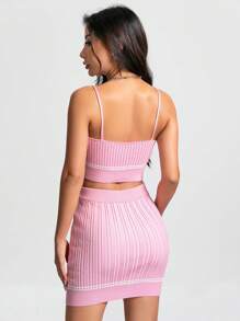 Flirla unicolor Top tejido de tirantes crop & con diseño de solapa Falda de punto