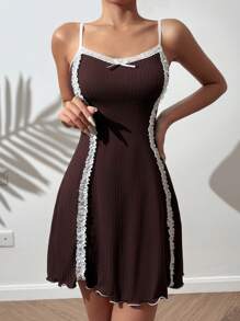 蕾絲拼接前蝴蝶結木耳邊吊帶睡裙 - 巧克力棕 - 查看 1