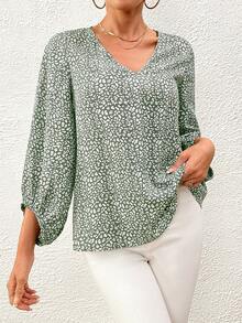 SHEIN Clasi Allover Print Lantern Sleeve Blouse - Green - View 3
