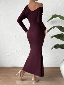 Chiquease 纯色不对称领口褶饰美人鱼下摆长款连衣裙女装 - 紫色 - 查看 2