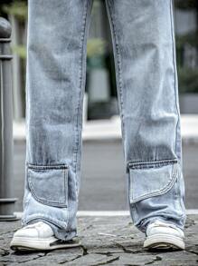 Manfinity LEGND Men Flap Pocket Detail Straight Leg Jeans