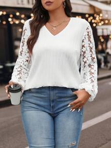 Calvaya 大碼蕾絲拼接燈籠袖V領襯衫 - 白色 - 查看 5