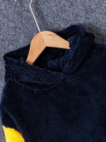 男大童撞色袋鼠口袋3D貼布連帽法蘭絨運動衫 - 寶藍色 - 查看 4