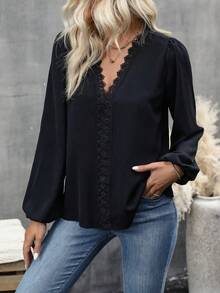 SHEIN Clasi 鏤空蕾絲花邊燈籠袖水溶蕾絲拼接襯衫 - 黑色 - 查看 4