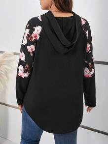 SHEIN Frenchy Plus Floral Print Raglan Sleeve Drawstring Hoodie Graduation,Back To School Outfits,Graduation,Teacher Outfits For Women,Back To School Spring - Black - View 2
