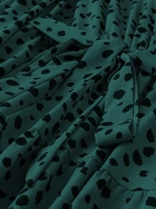 SHEIN Clasi Plus Dalmatian Print Flare Sleeve Belted Dress - Dark Green - View 5