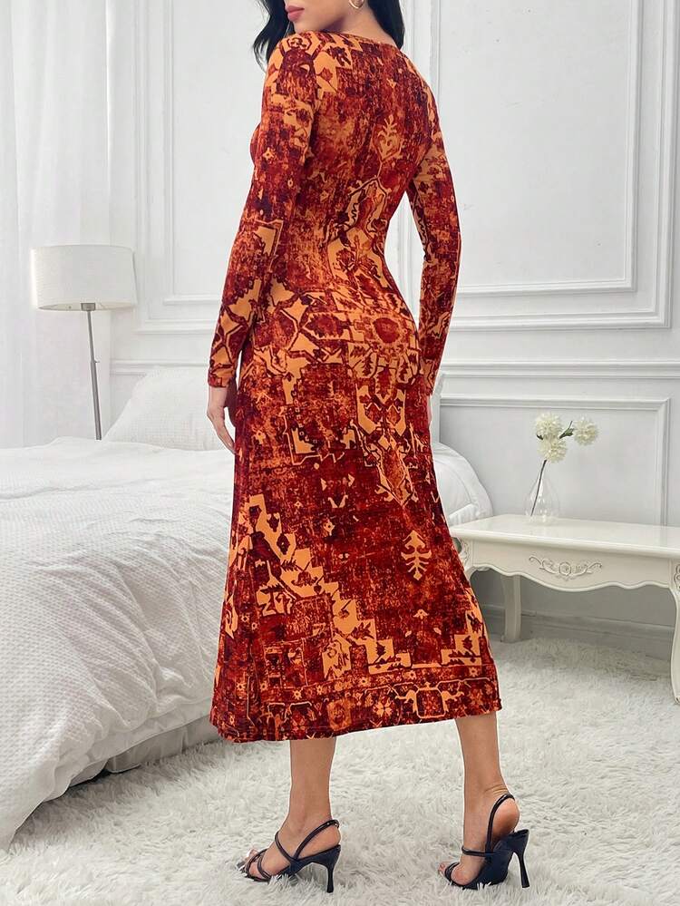 Allover Print Scoop Neck Dress