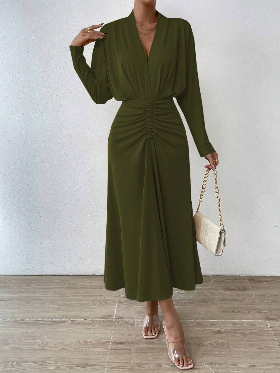 Chiquease 纯色褶皱前 A 字形长款女装 - 軍綠色 - 查看 1