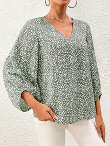 SHEIN Clasi Allover Print Lantern Sleeve Blouse - Green - View 4