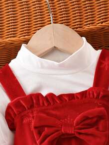 SHEIN Baby Girl Gigot Sleeve Tee & Bow Front Frill Trim Dress for Christmas - Red - View 5