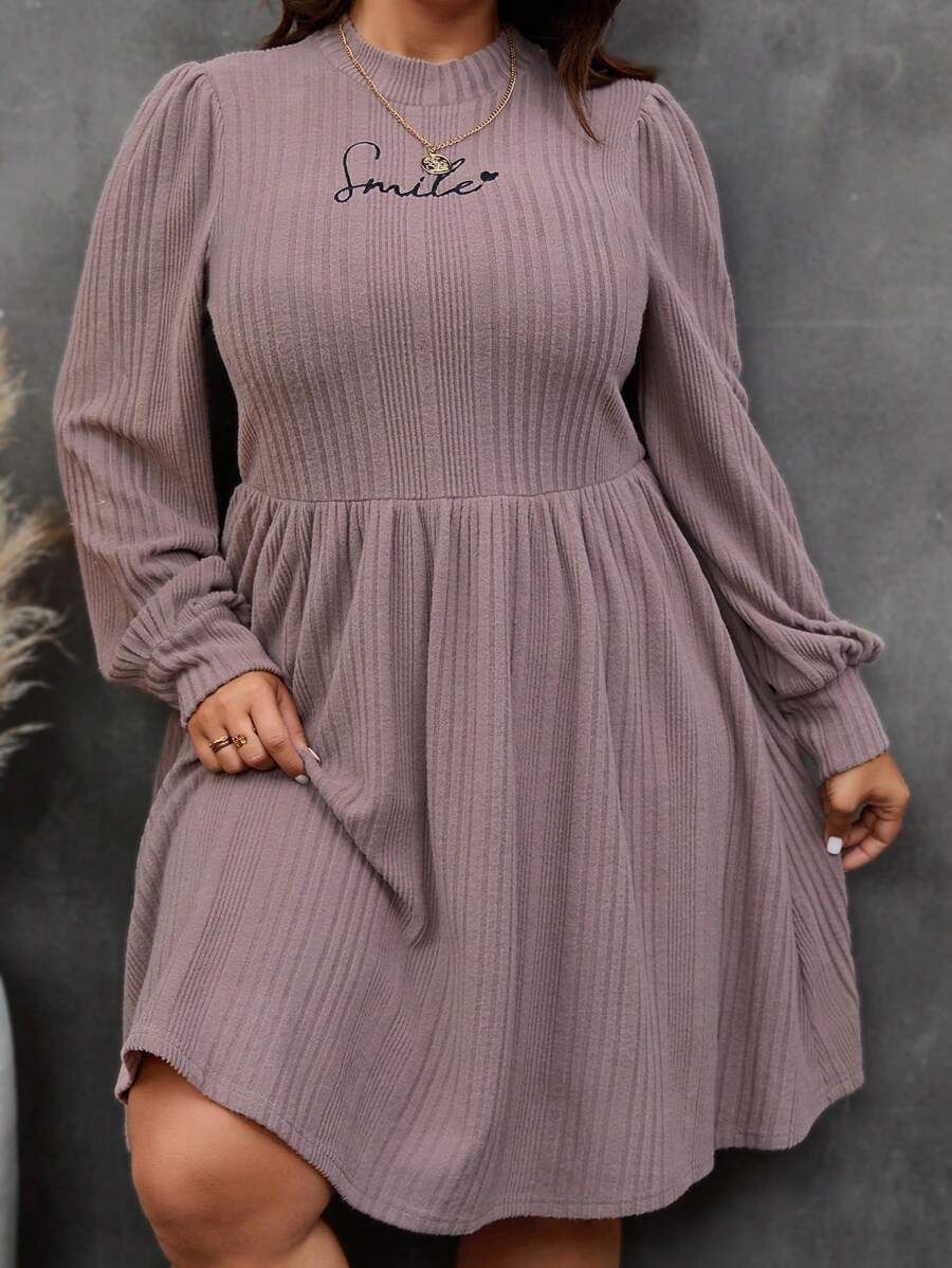 SHEIN LUNE Talla grande Vestido con estampado de letra - Rosa - Ver 1