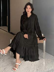 DAZY Vestido unicolor de manga amplia bajo con fruncido - Negro - Ver 1