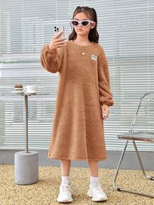 SHEIN Tween Girl Letter Patched Drop Shoulder Teddy Dress - Khaki - View 5