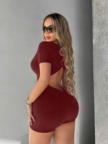 SHEIN SXY 後鏤空彈力緊身連體短褲 - 酒紅色 - 查看 5