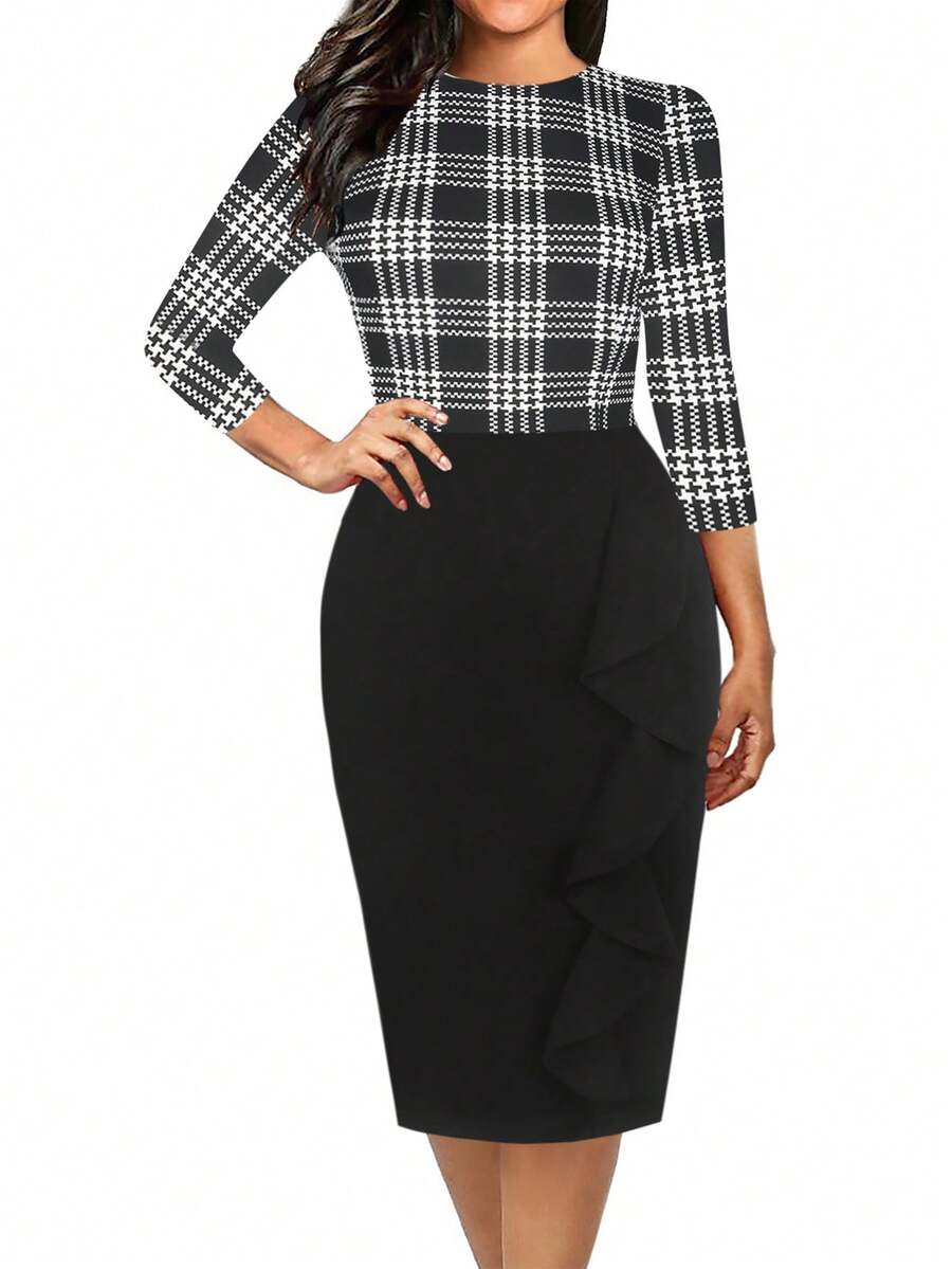 Vestido ajustado con estampado de cuadros ribete con fruncido - Blanco y Negro - Ver 1