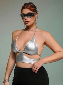 SHEIN ICON 大碼鏤空後背繫帶金屬質感掛脖上衣 - 銀色 - 查看 4